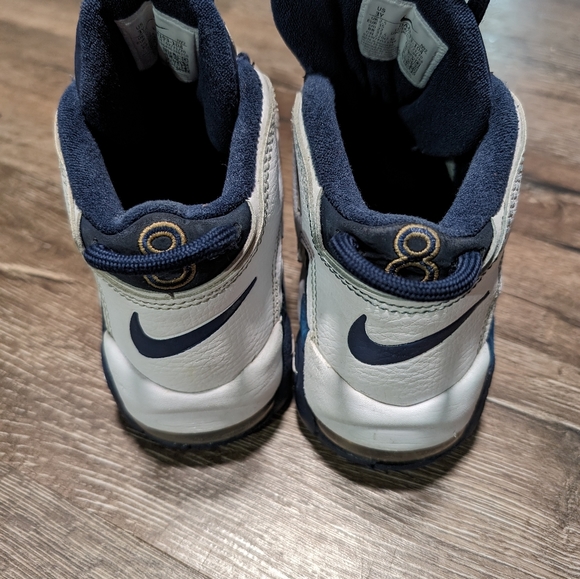 Sold - Picture 6 of 7